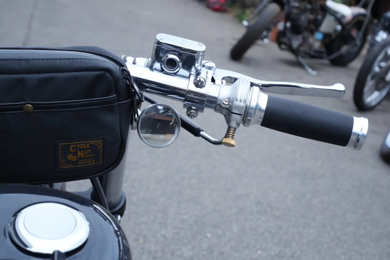 Harley-Davidson 2000年製 FLSTC
