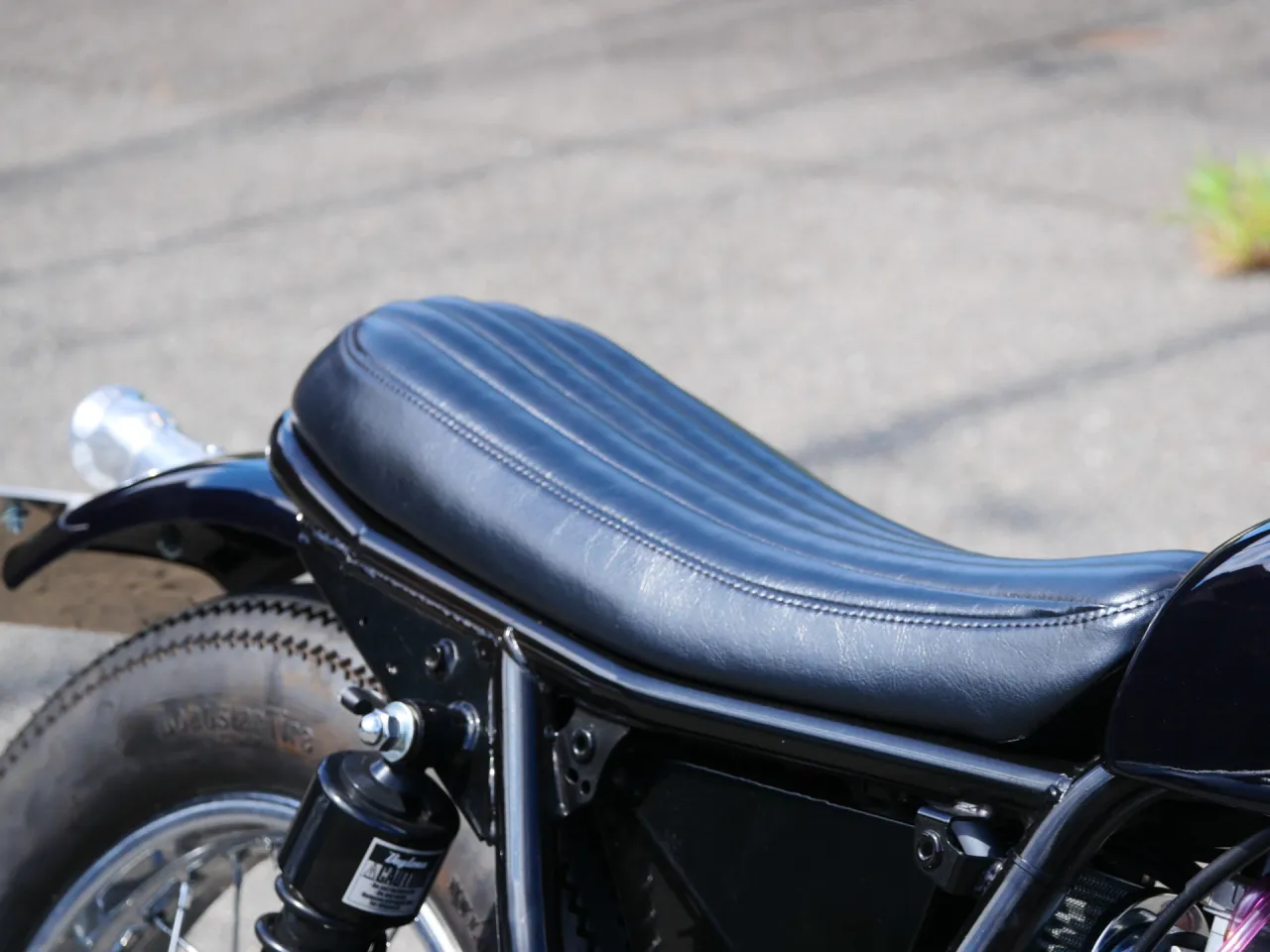 KAWASAKI 250TR